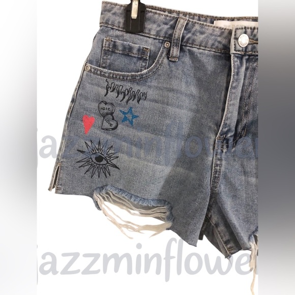 Playboy blue jeans shredded distressed hem bunny logo denim shorts size 11 new‎ - Picture 13 of 16